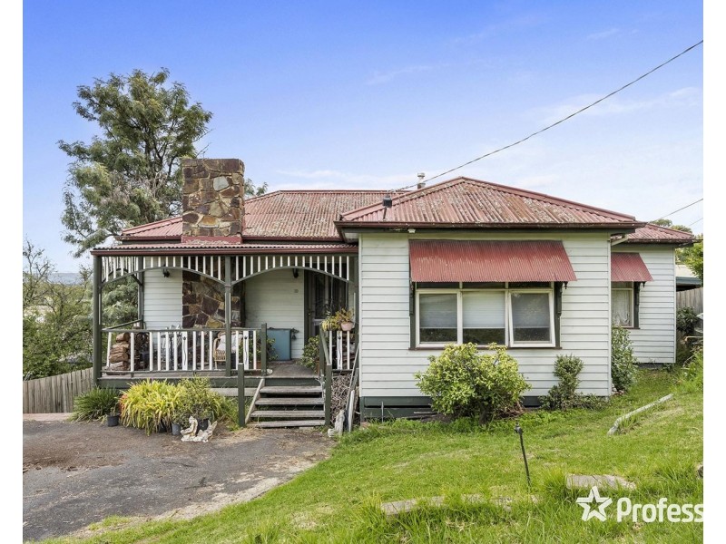 19 Helena Road, Lilydale VIC 3140
