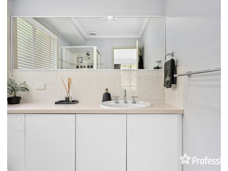 57 Nelson Road, Lilydale VIC 3140