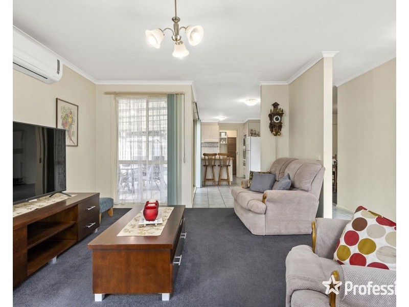 49 Glen Dhu Road, Kilsyth VIC 3137