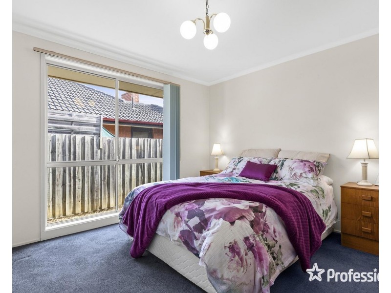 49 Glen Dhu Road, Kilsyth VIC 3137