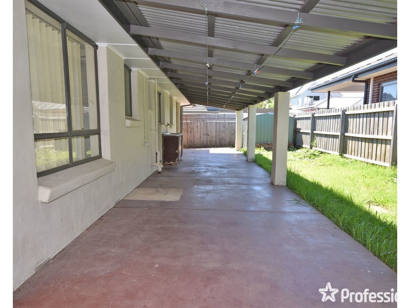 26 Blackburn Road, Mooroolbark VIC 3138