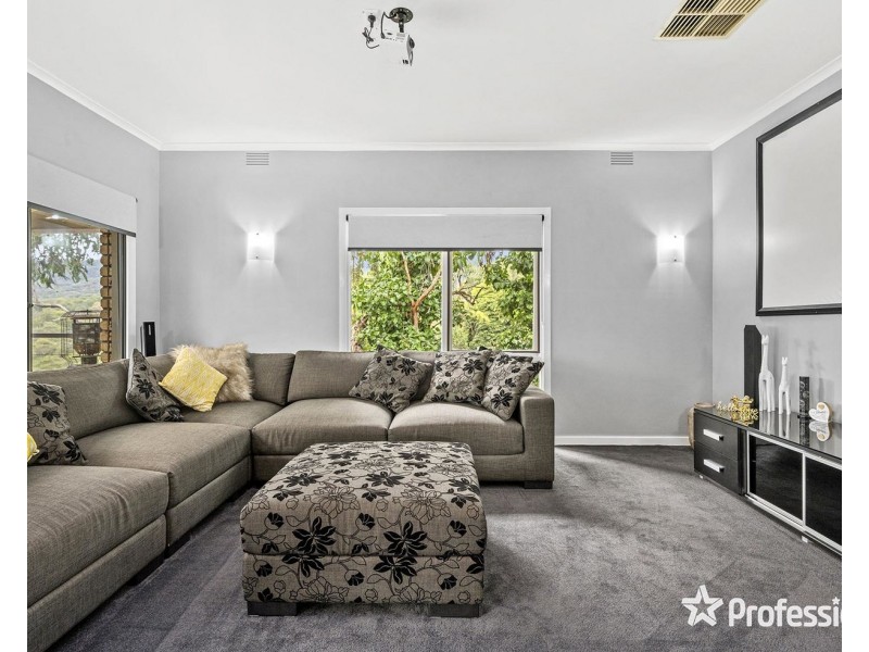 103 Charles Road, Lilydale VIC 3140
