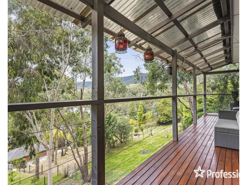 103 Charles Road, Lilydale VIC 3140