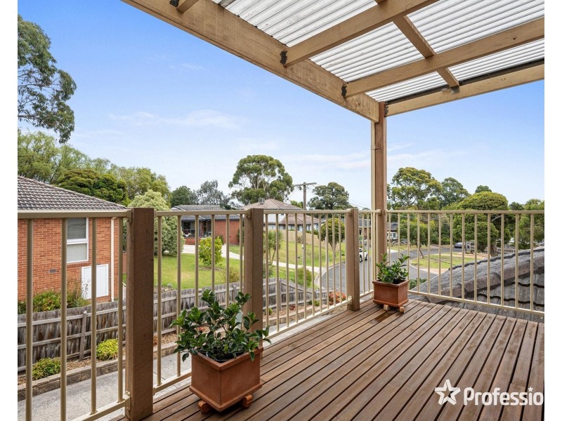 3 David Close, Kilsyth VIC 3137