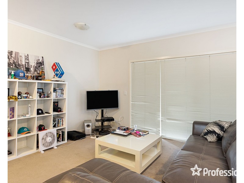 56/13-15 Hewish Road, Croydon VIC 3136