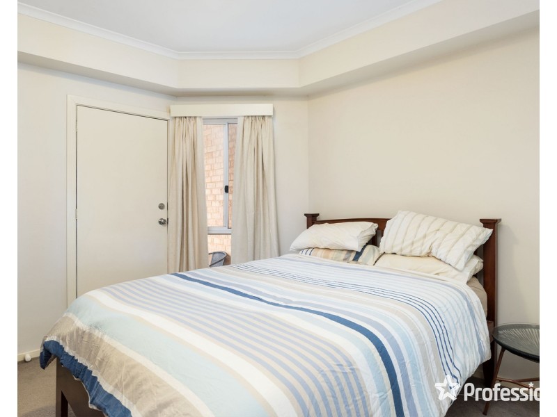 56/13-15 Hewish Road, Croydon VIC 3136