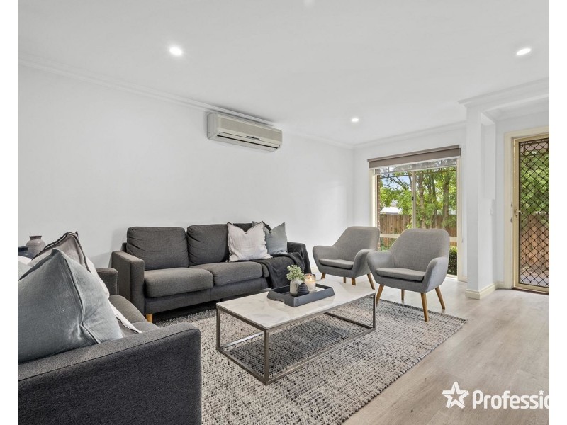 3/11 Wordsworth Street, Mooroolbark VIC 3138
