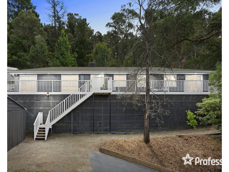 60 Charles Road, Lilydale VIC 3140