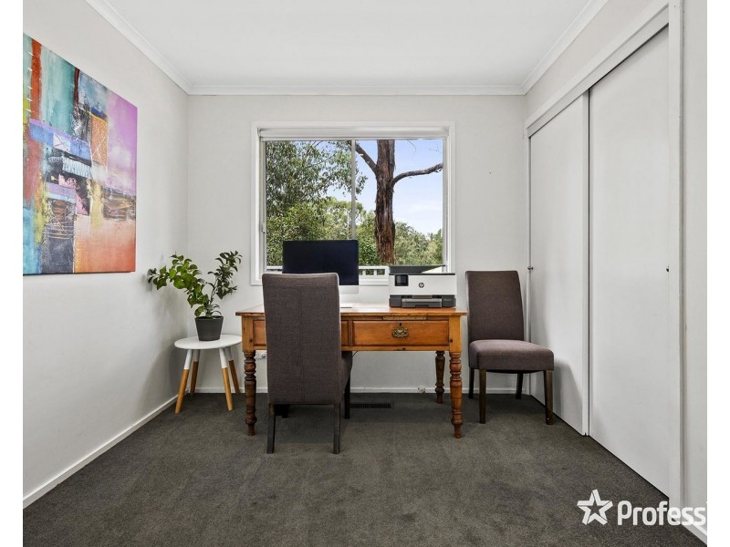 60 Charles Road, Lilydale VIC 3140