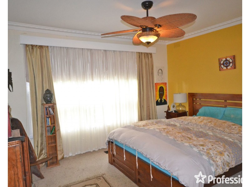 1/1 Rodleigh Street, Croydon VIC 3136