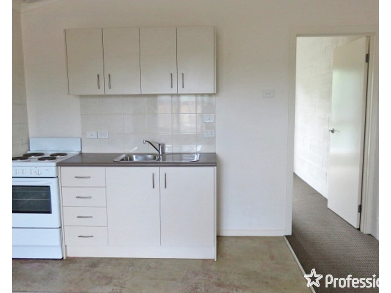 24/8-10 Mount View Parade, Mooroolbark VIC 3138