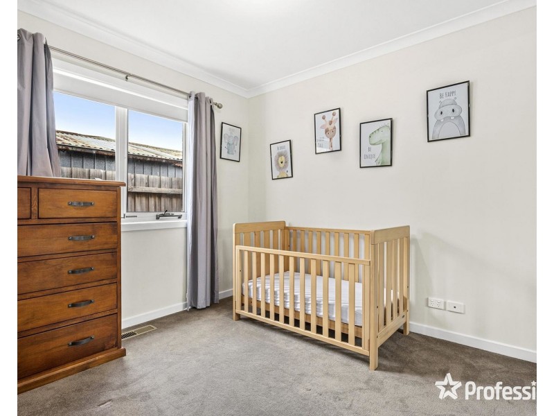 26a Hawthory Road, Kilsyth VIC 3137