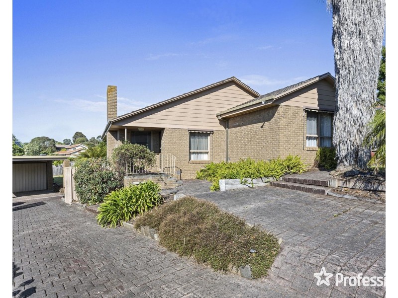 15 Ashbrook Place, Mooroolbark VIC 3138