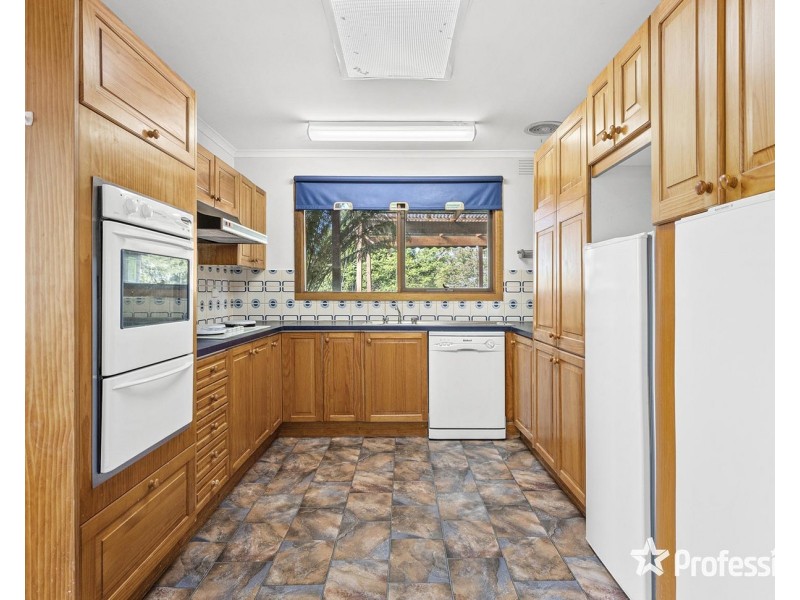 15 Ashbrook Place, Mooroolbark VIC 3138