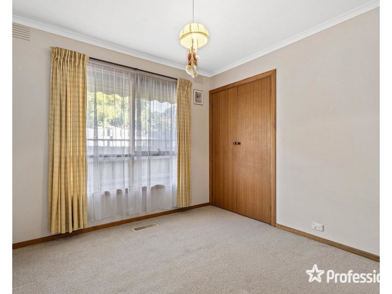 15 Ashbrook Place, Mooroolbark VIC 3138