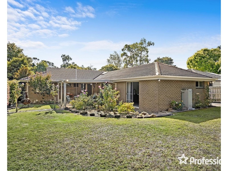 20 Bradman Avenue, Mount Evelyn VIC 3796