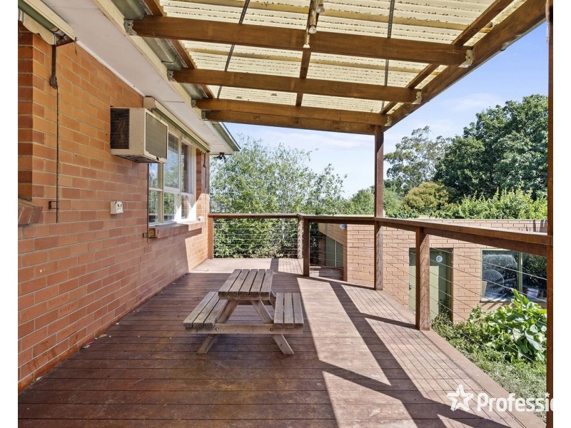 13 Williams Road, Mooroolbark VIC 3138