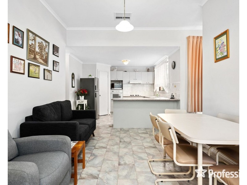 37 Irvine Street, Mount Evelyn VIC 3796