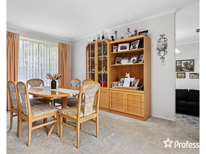 37 Irvine Street, Mount Evelyn VIC 3796