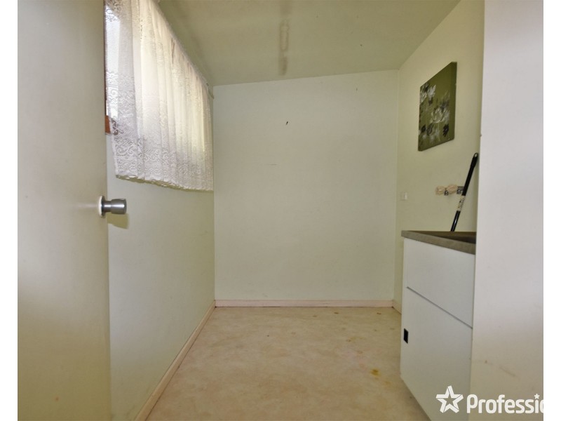 4a Roland Avenue, Mount Evelyn VIC 3796