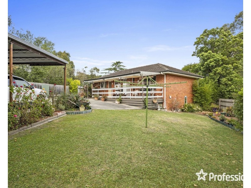 7 Hartwell Court, Mooroolbark VIC 3138