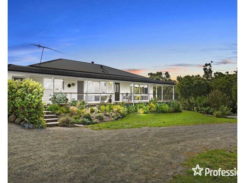 45 Dalry Road, Launching Place VIC 3139