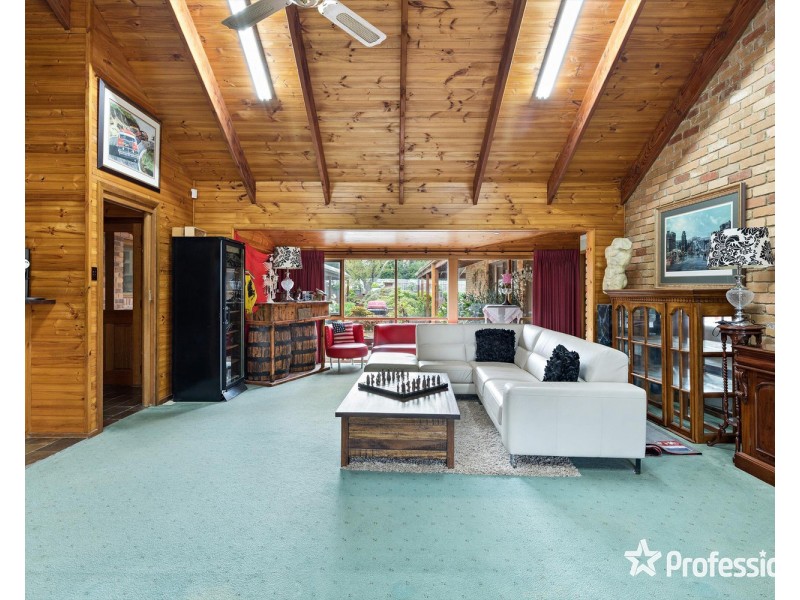 230 Cambridge Road, Kilsyth VIC 3137