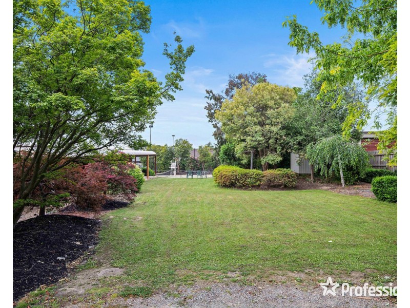 230 Cambridge Road, Kilsyth VIC 3137