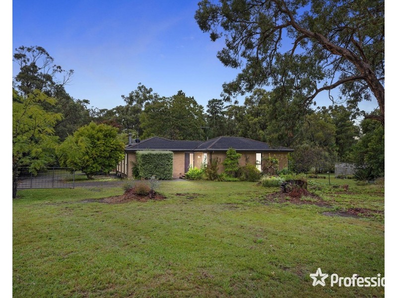 45 Braeside Drive, Launching Place VIC 3139