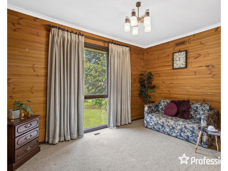 45 Braeside Drive, Launching Place VIC 3139