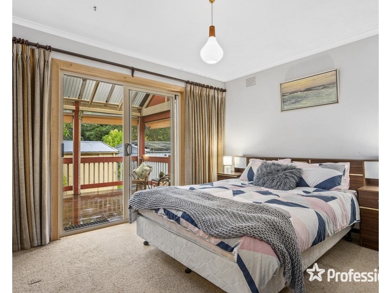 45 Braeside Drive, Launching Place VIC 3139