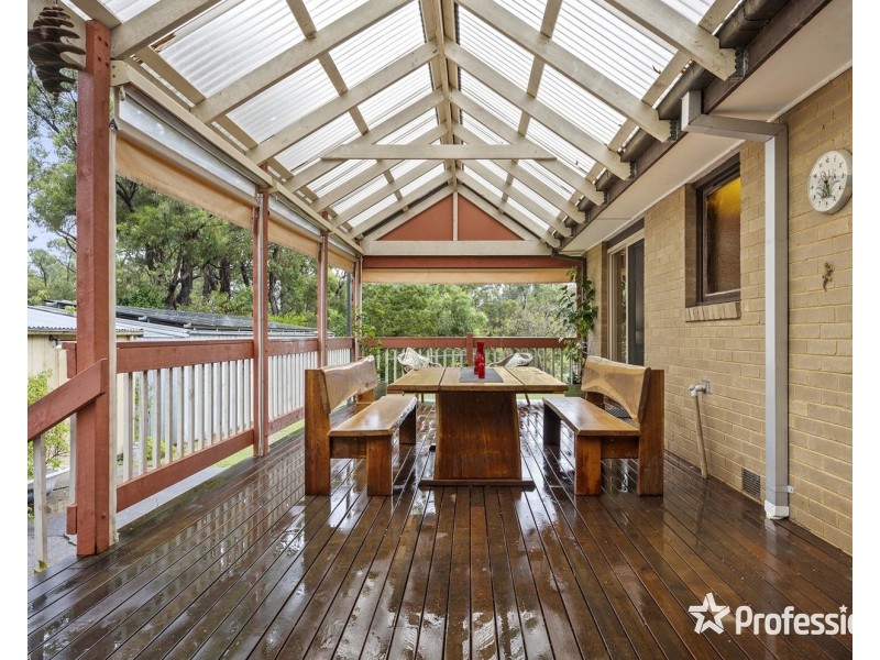 45 Braeside Drive, Launching Place VIC 3139
