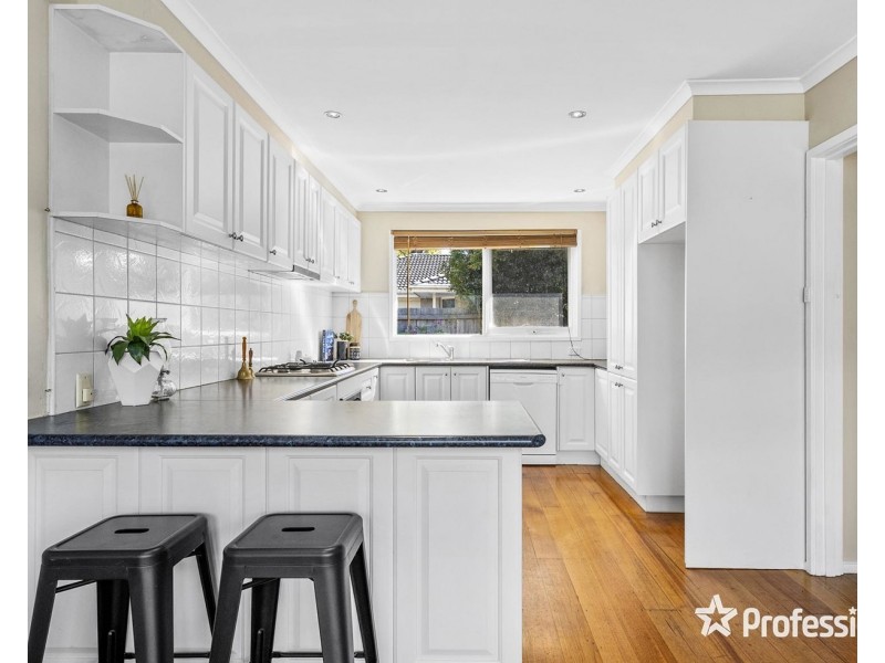 71 Cardigan Road, Mooroolbark VIC 3138