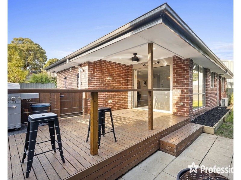 5a Parkvalley Drive, Chirnside Park VIC 3116