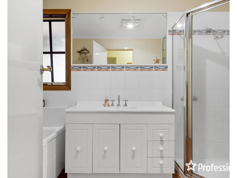 26 Banksia Street, Montrose VIC 3765