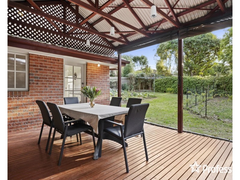 26 Banksia Street, Montrose VIC 3765