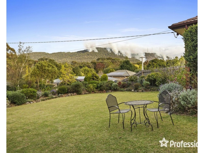 26 Banksia Street, Montrose VIC 3765