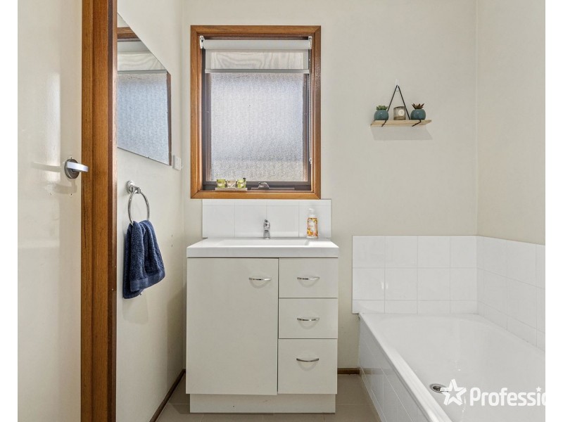 1/315 Hull Road, Mooroolbark VIC 3138