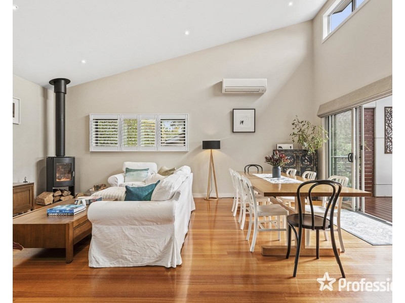 76 Albert Hill Road, Lilydale VIC 3140