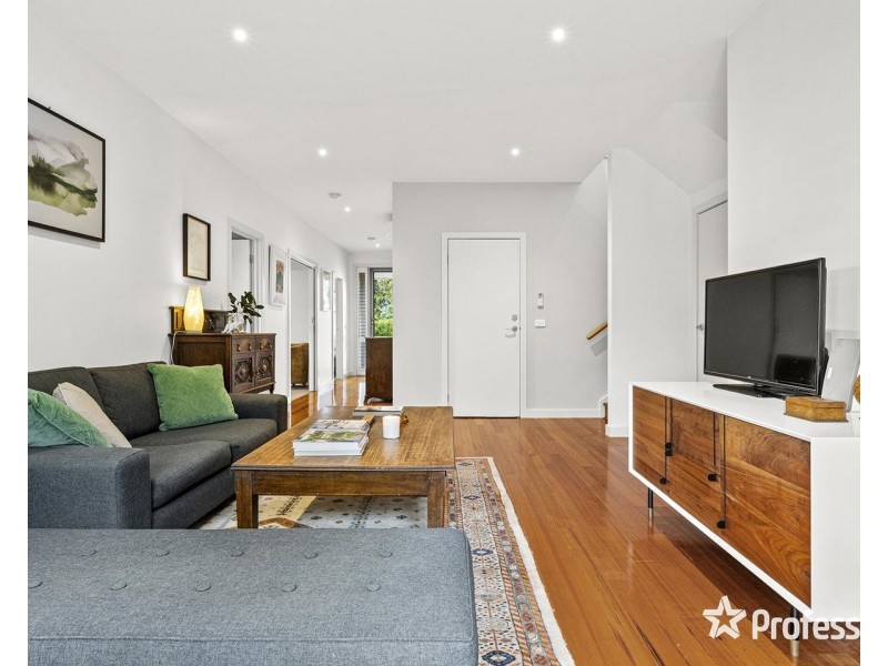 76 Albert Hill Road, Lilydale VIC 3140