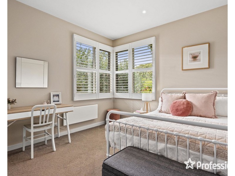 76 Albert Hill Road, Lilydale VIC 3140