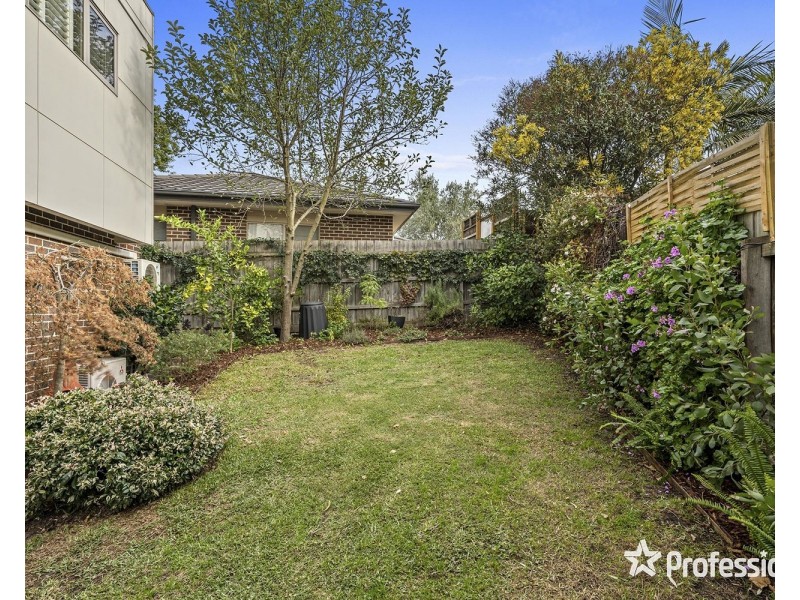 76 Albert Hill Road, Lilydale VIC 3140