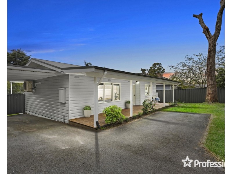 7 View Street, Wandin North VIC 3139