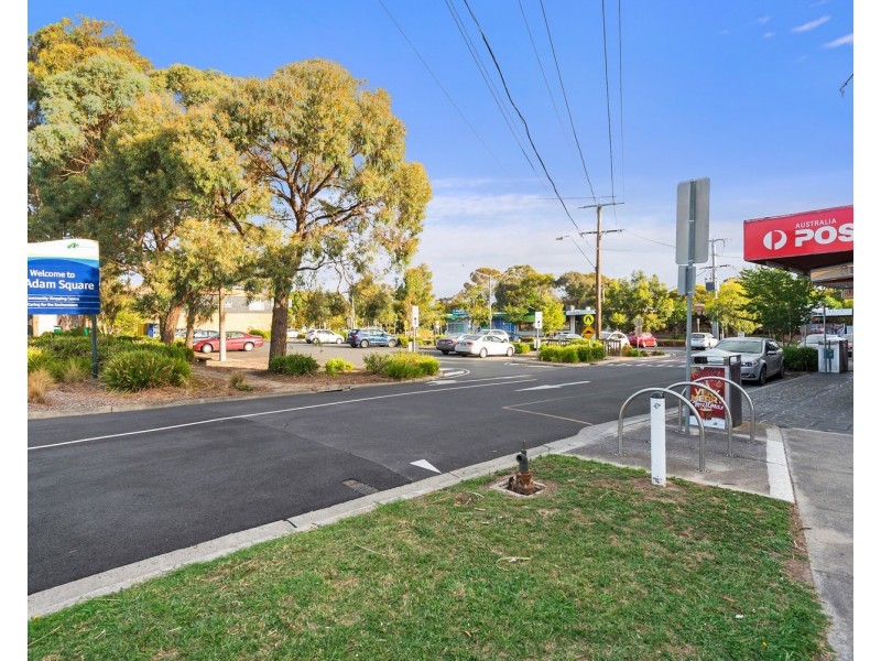 30 Wellington Park Drive, Warranwood VIC 3134