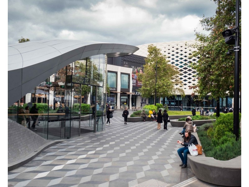 30 Wellington Park Drive, Warranwood VIC 3134