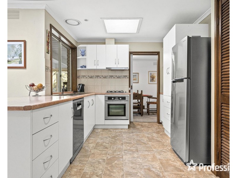 5 Raleigh Street, Seville VIC 3139