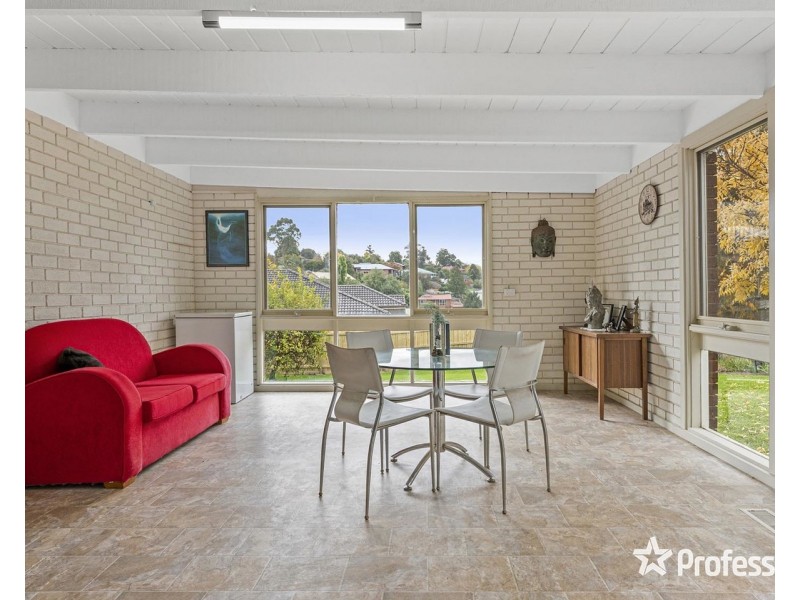 5 Raleigh Street, Seville VIC 3139