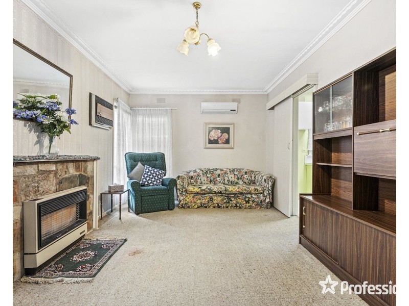 22 Durham Road, Kilsyth VIC 3137