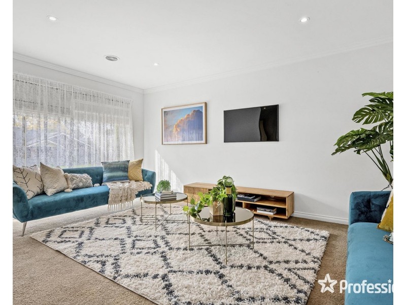 35 Elms Road, Mooroolbark VIC 3138