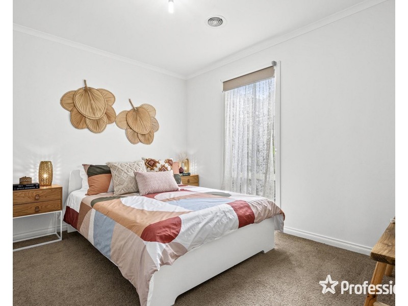 35 Elms Road, Mooroolbark VIC 3138